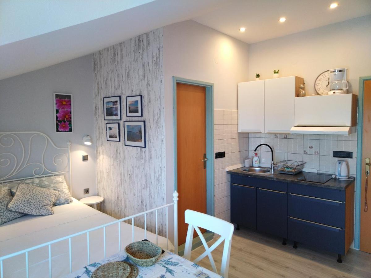 Apartments Tamara Sukosan Ngoại thất bức ảnh