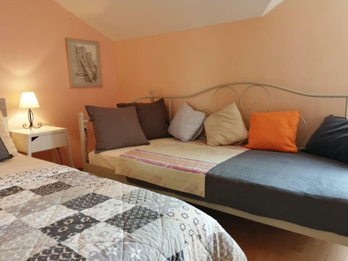 Apartments Tamara Sukosan Ngoại thất bức ảnh